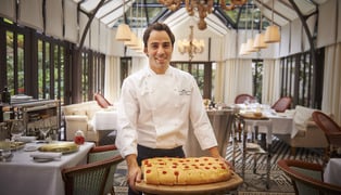 Le royal monceau raffles paris - chef du restaurant italien il carpaccio roberto rispoli 4 (hd)